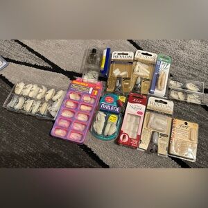 Assorted Nail Tips and Glue Set